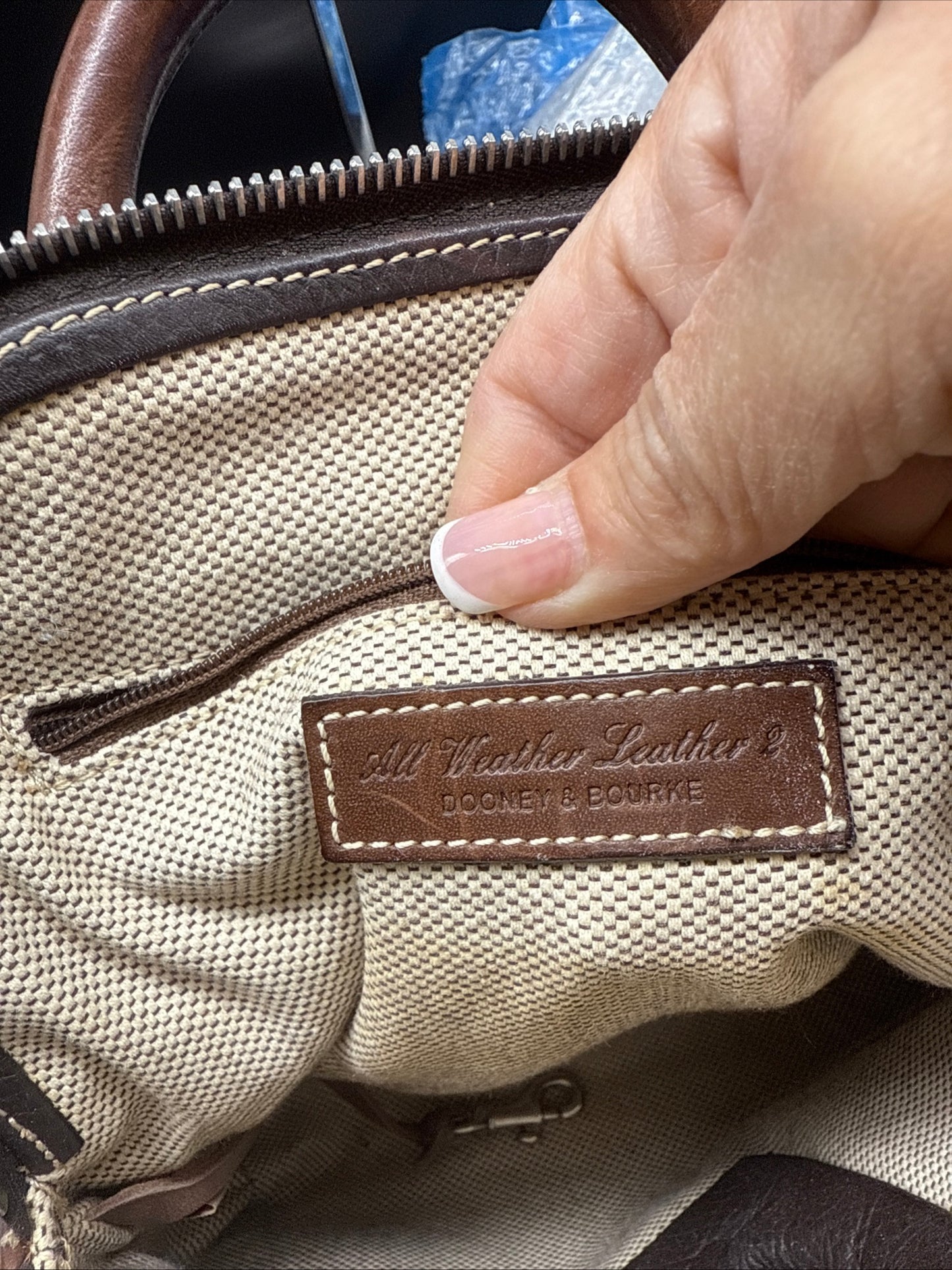 Vintage DOONEY & BOURKE Brown Pebbled Leather Zip Backpack Preloved