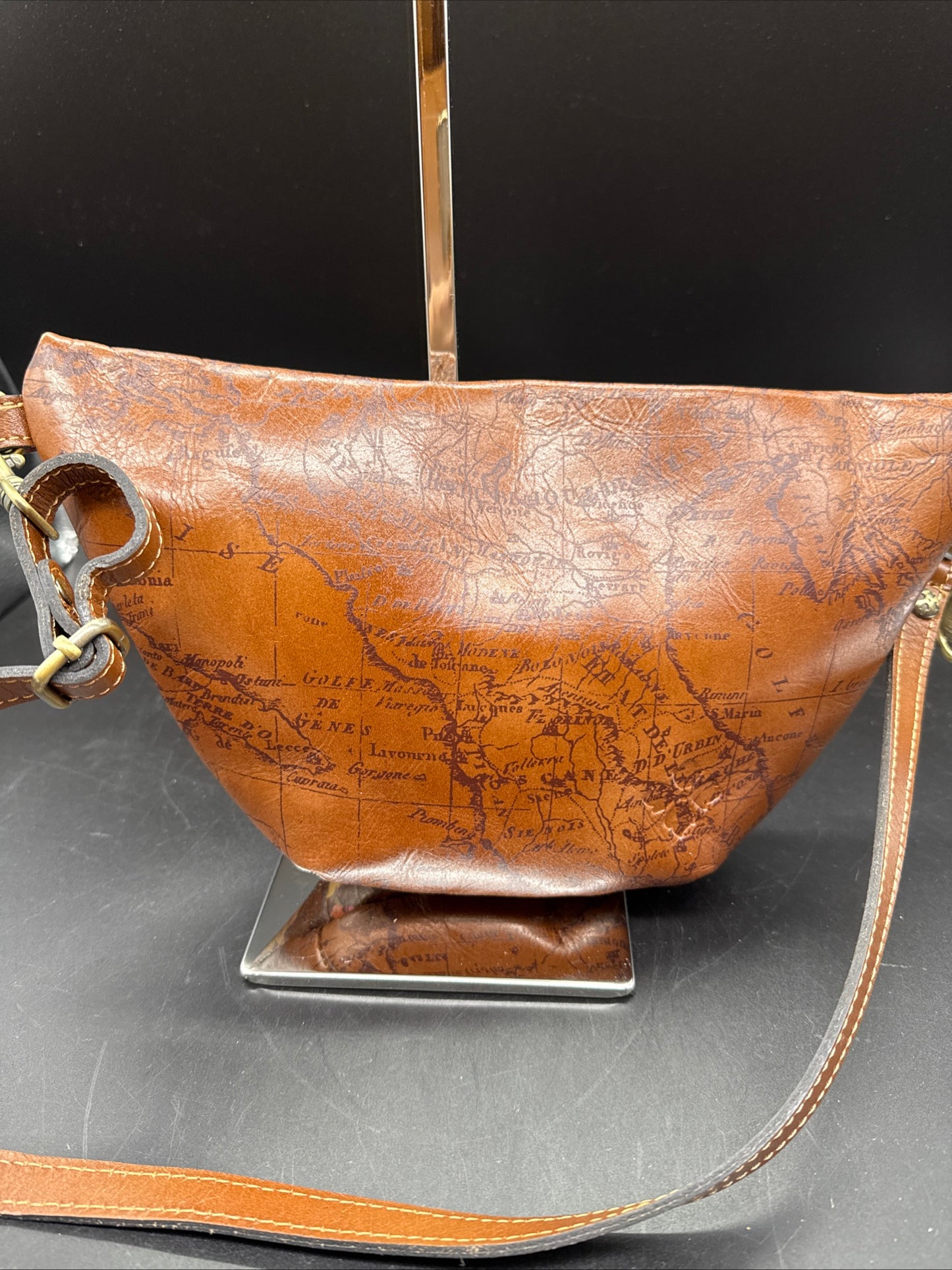 Patricia Nash Leather Convertible Crossbody Hobo Floral Map Print NWOT