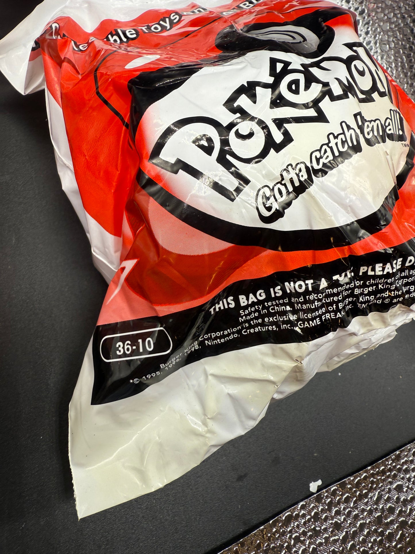 Nintendo Pokemonn 1999 Burger King Pokeball Toy. Never Played With. Lot of 8 (I)