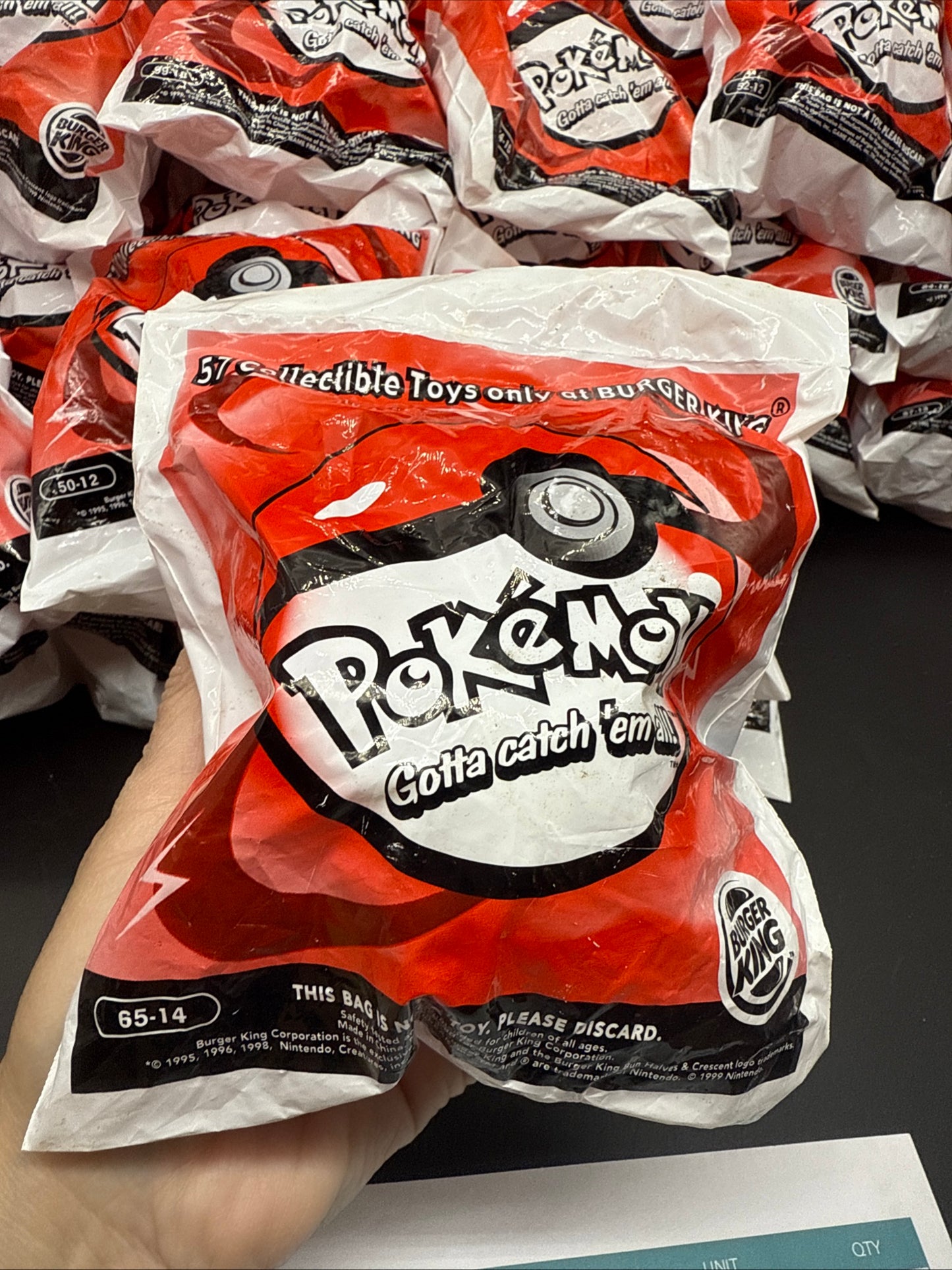 1999 Burger King Pokemon Toy 65-14 Poliwag-squirter Unopened New
