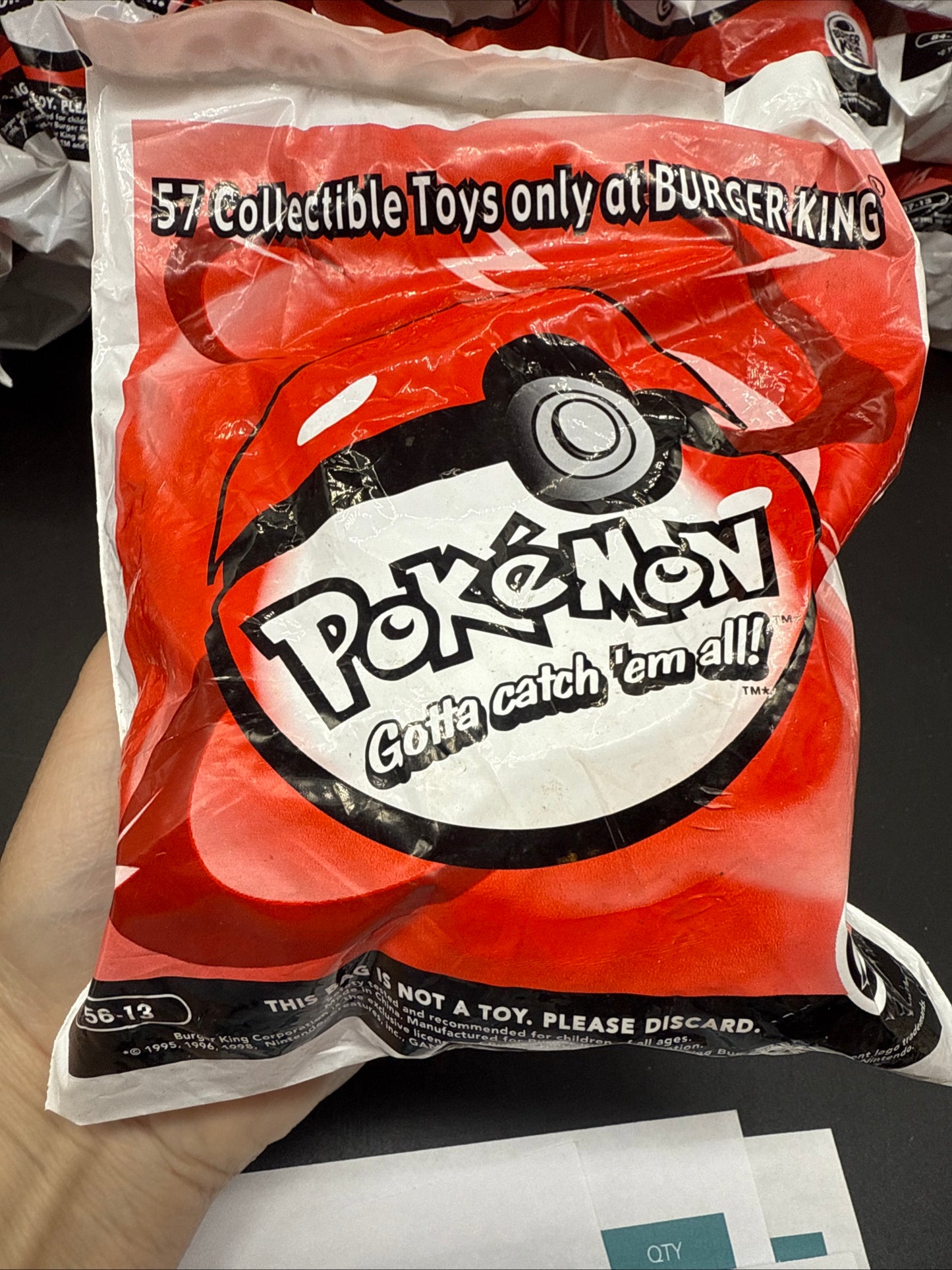 1999 Burger King Pokemon pokeball Toy #56-13 Electabuzz unopened