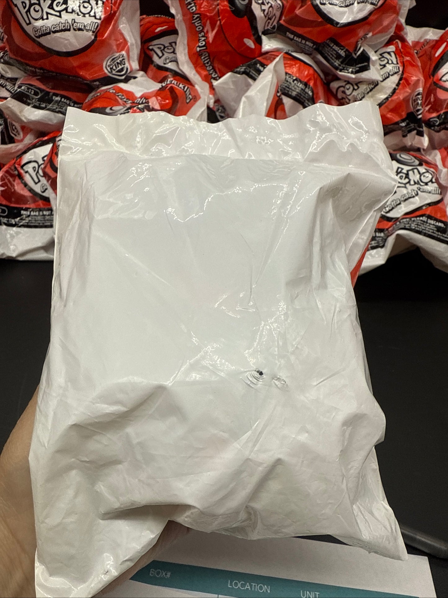 1999 Burger King Pokemon pokeball Toy 83-16 Gyarados-Bean Bag (unopened)