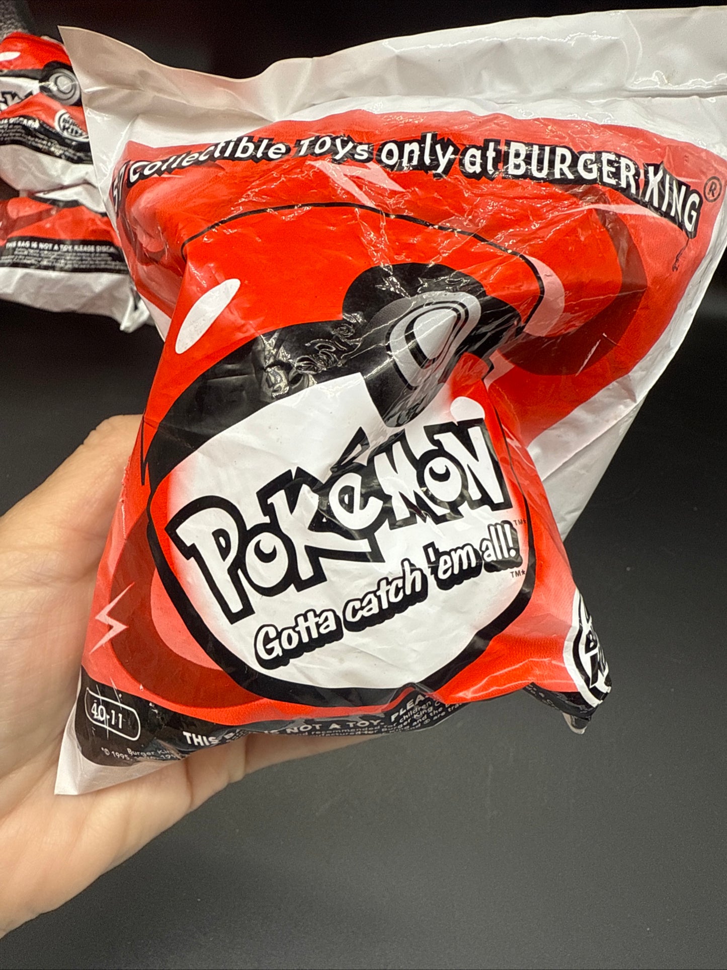 1999 Burger King Pokemon pokeball Toy #40-11 Psyduck-Squirter (Unopened)