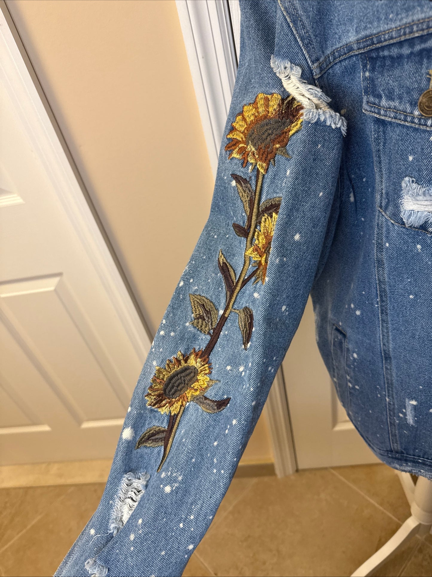Young & Reckless Embroidered Denim Jacket Mens XXL