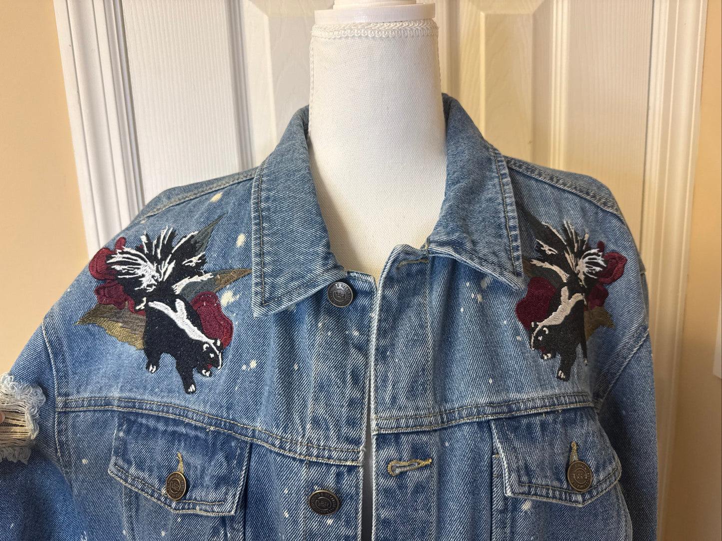 Young & Reckless Embroidered Denim Jacket Mens XXL