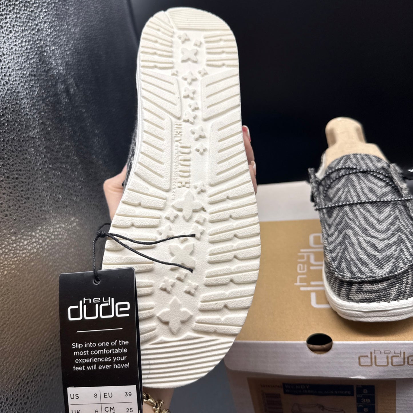 Hey Dude Ladies Wendy Woven Zebra Black Shoes 121414740. New in box