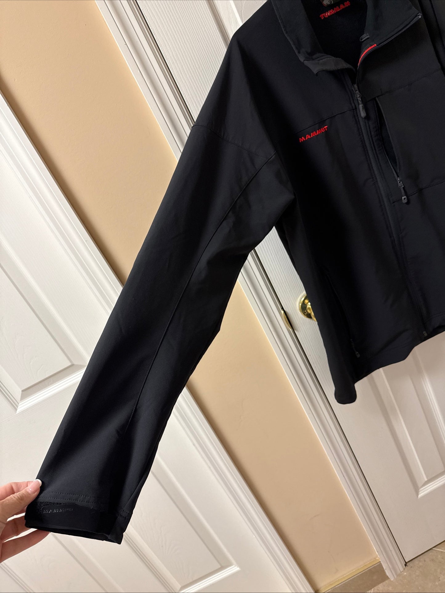 Mammut Jacket Mens 2XL Black Softshell Windbreaker Waterproof Rain Coat