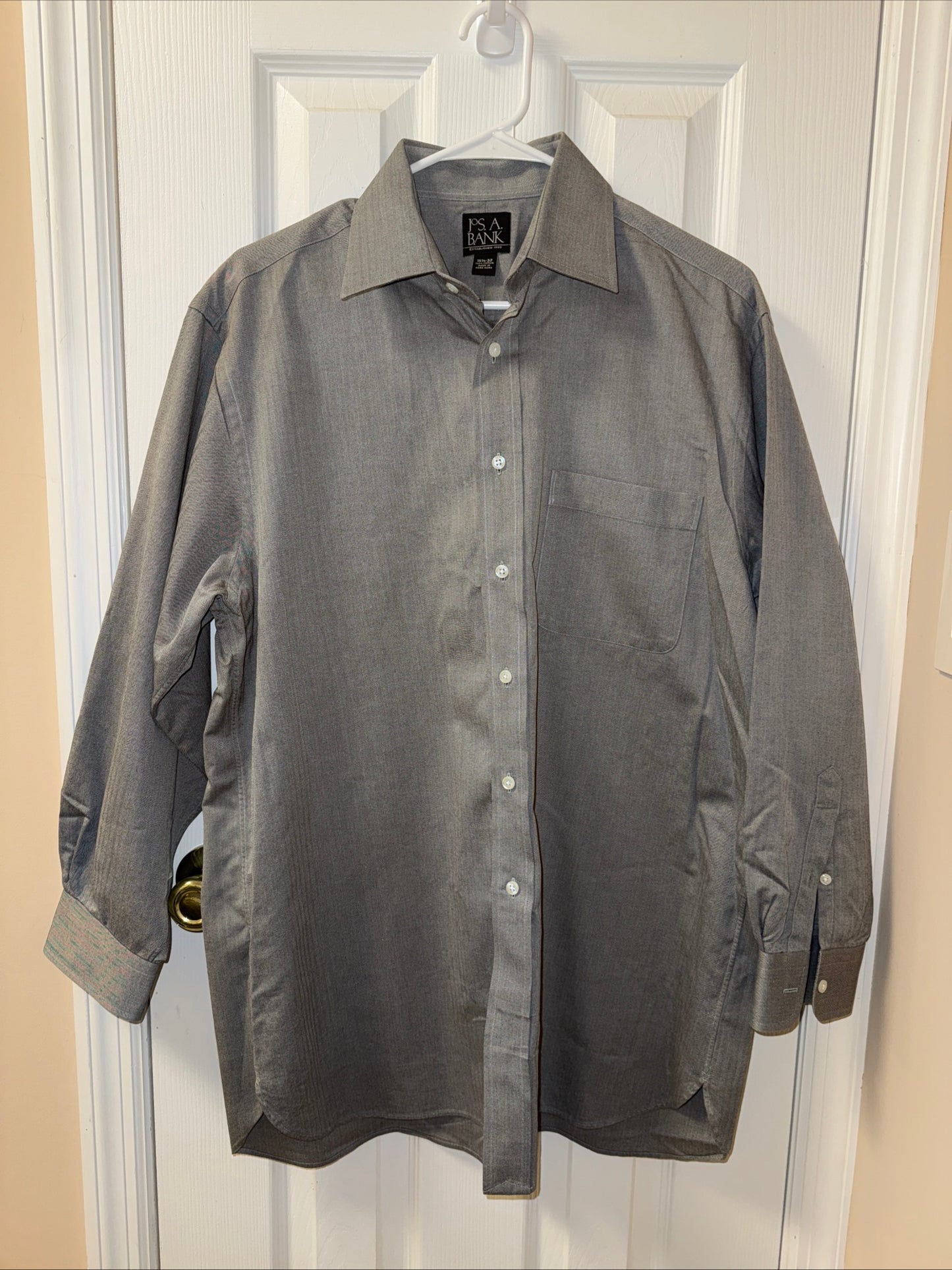 Joseph A Bank Traveler Men’s Size 15.5-32 Dress Shirt Long Sleeve Button Down