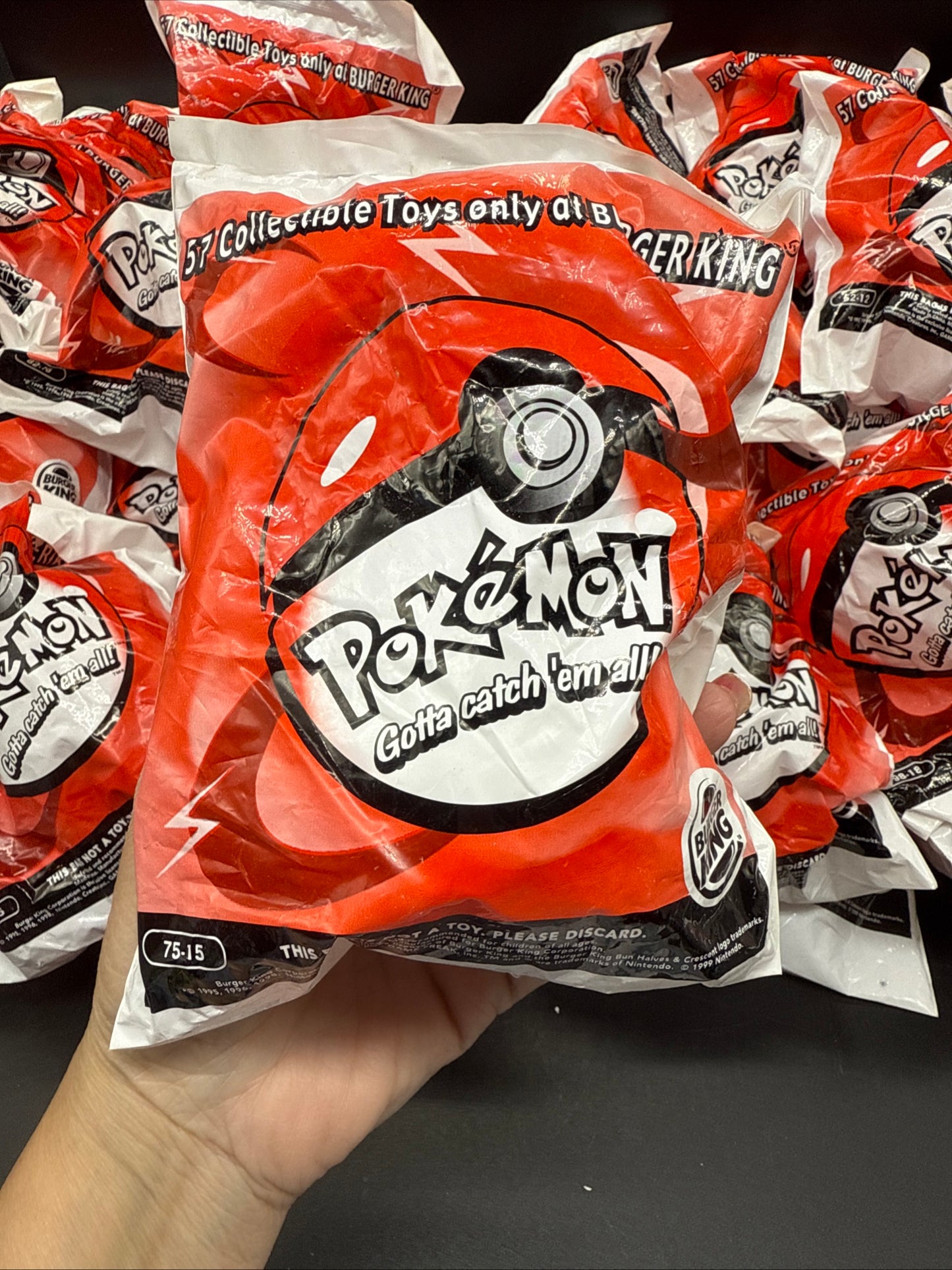 1999 Burger King Pokemon Pokeball  * 75-15 Oddish Beanbag* Sealed