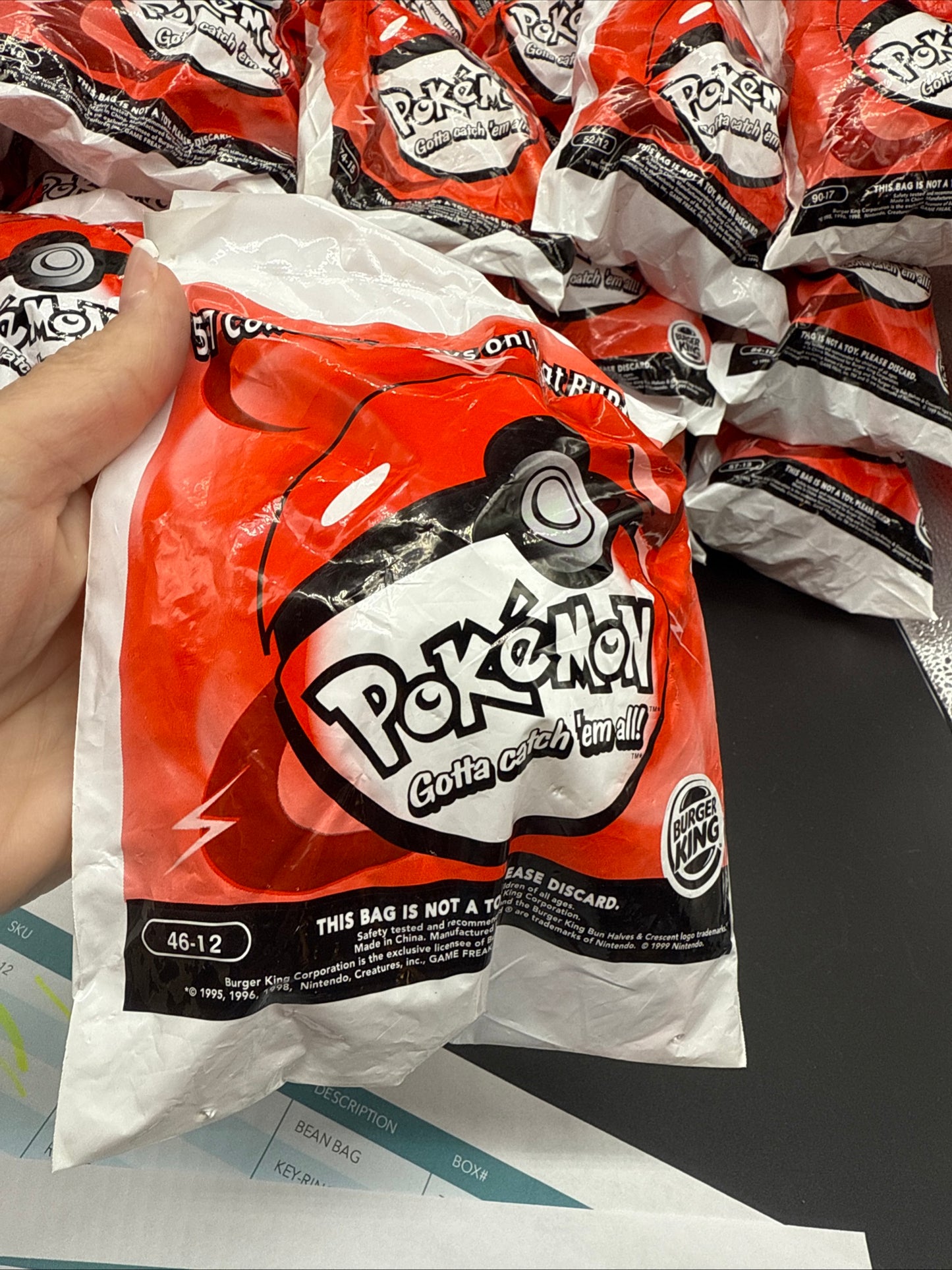 1999 Burger King Pokemon Pokeball Toy #46-12 Nidoqueen  (Sealed & Never Opened)