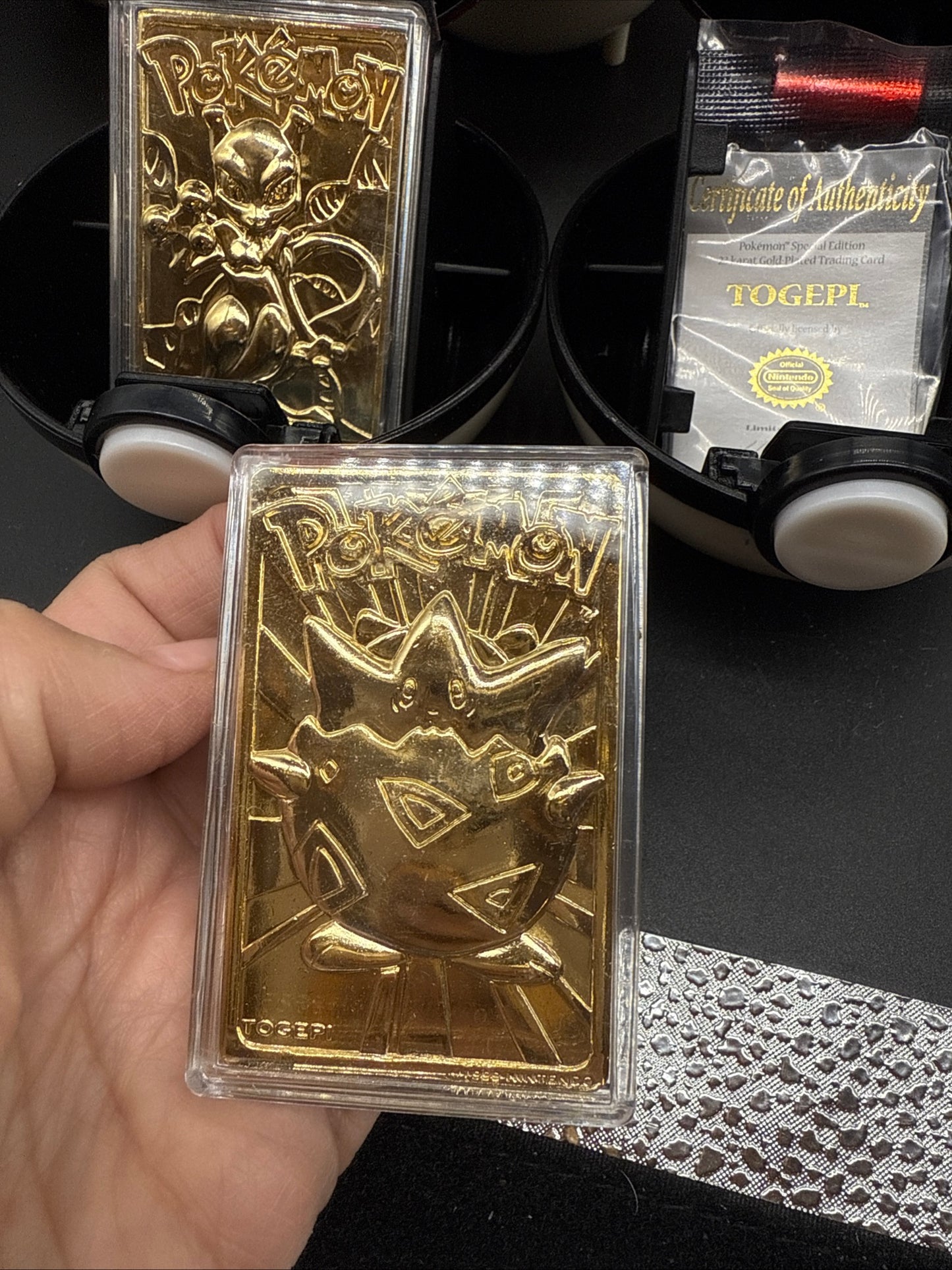 VINTAGE 1999 Burger King/Nintendo Pokemon 23K Gold Plated Trading Card Set of 2