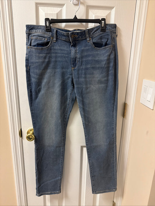 NWT-Sonoma Jeans Women's 16 Blue Light Wash Skinny Jeans