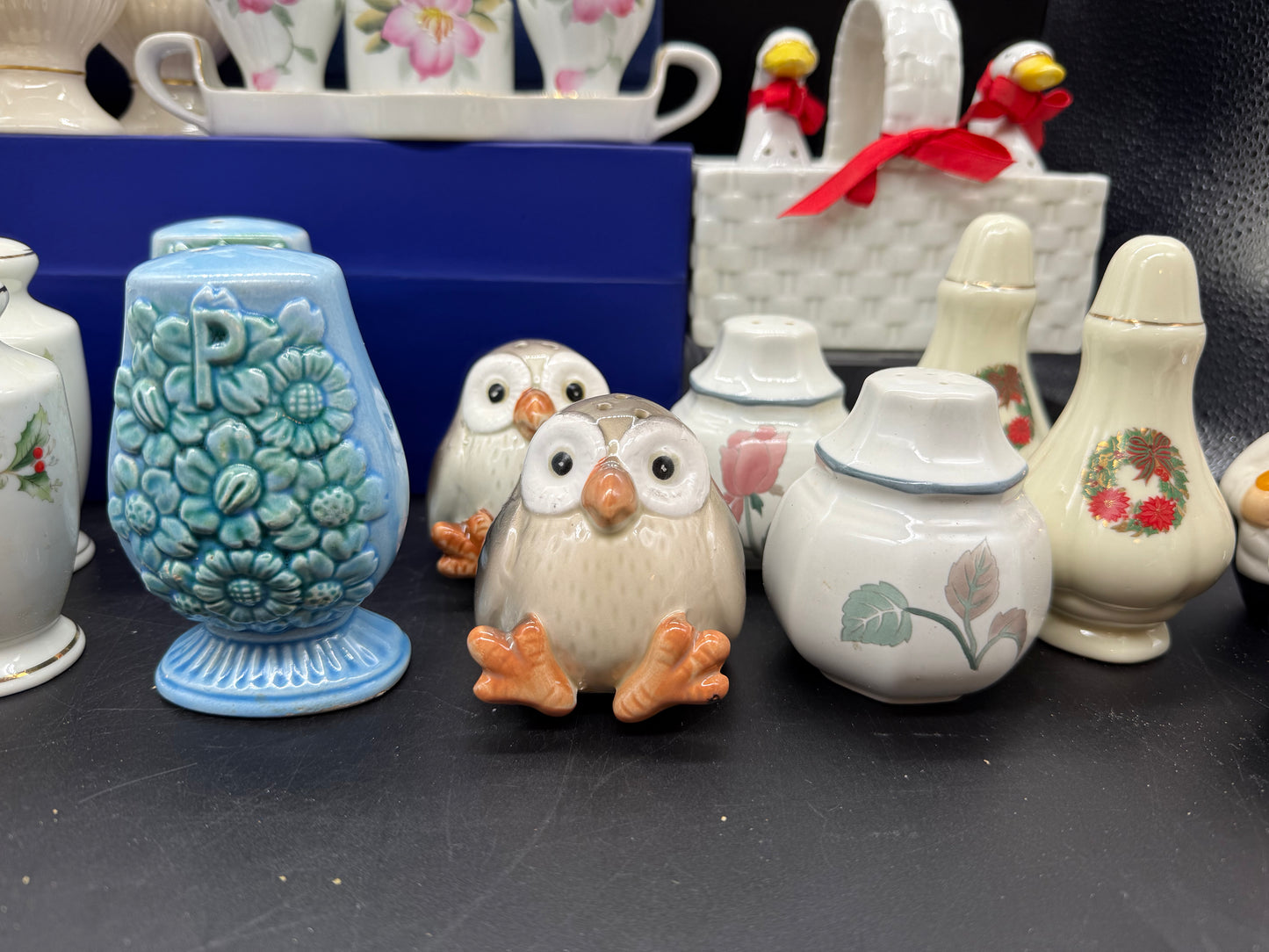 Lot Of 16 Salt And Pepper Shakers.